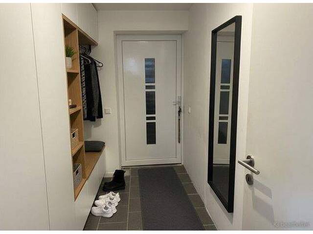 Immobilie in Diersbach - Geräumige 4-Zi-Wohnung in Diersbach, teilrenoviert mit Balkon, EBK & Stellplatz - nur 80.000€! - Bild 0