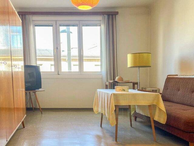 Immobilie in Schwechat - 137 m² Wohnfläche – großzügige 4-Zimmer-Wohnung mit Entwicklungspotenzial - Bild 3