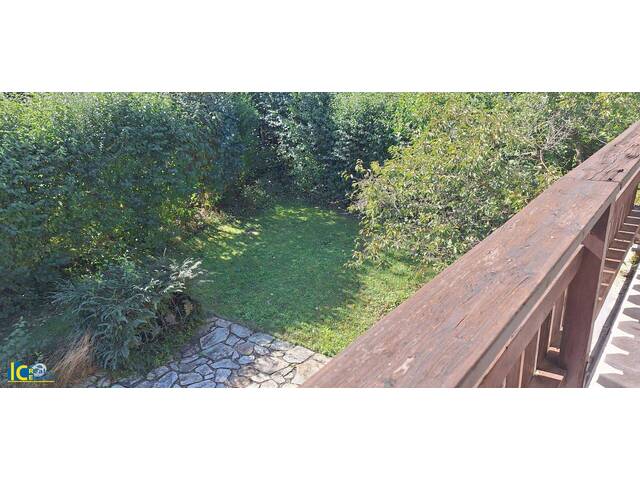 Immobilie in Breitenfurt bei Wien - Familienidyll in Breitenfurt: Gepflegtes Familienhaus mit 7 Zimmern, Garten und Garage! - Bild 3