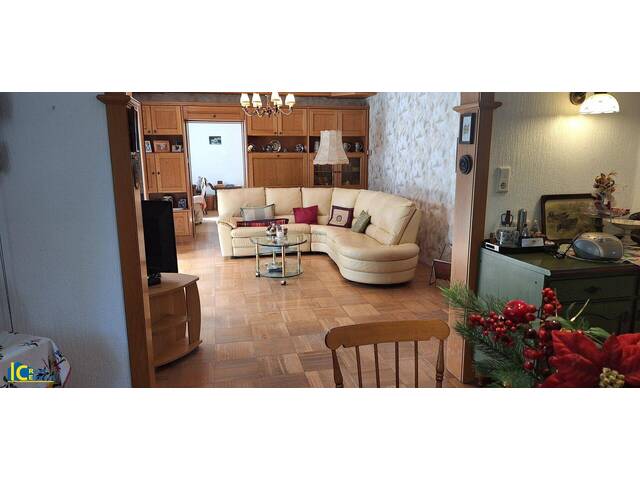 Immobilie in Breitenfurt bei Wien - Familienidyll in Breitenfurt: Gepflegtes Familienhaus mit 7 Zimmern, Garten und Garage! - Bild 4