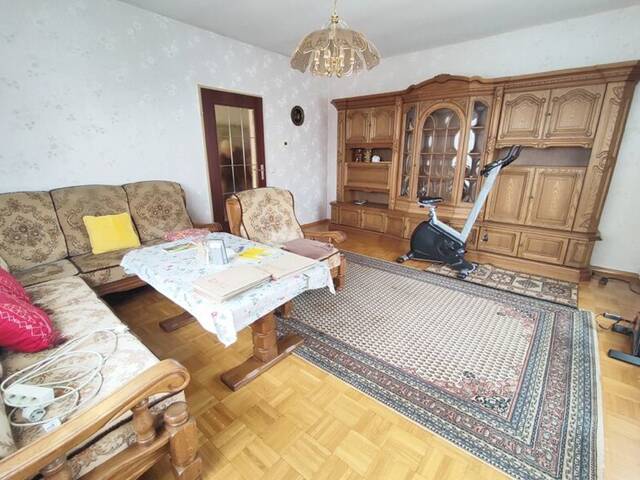 Immobilie in Trausdorf an der Wulka - Schönes Einfamilienhaus mit kleinem Garten in Trausdorfer Zentrumslage! - Bild 2