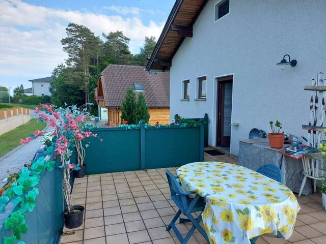 Immobilie in Grimmenstein - 199.000€ Privatverkauf provisionsfrei - sehr renovierungsbedürftiges Haus direkt am Wald mit 2 Wohnbereichen - Bild 2