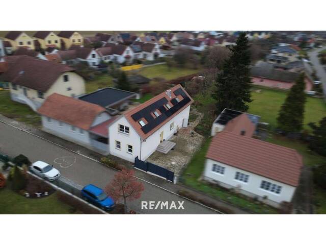 Immobilie in Kapelln - Viel Platz für Ihre Zukunft: Einfamilienhaus mit großem Garten in Kapelln - Bild 1