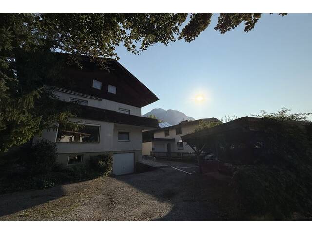 Immobilie in Zirl - SONNIGES DOMIZIL MIT VIEL POTENZIAL IN BESTLAGE VON ZIRL! - Bild 4