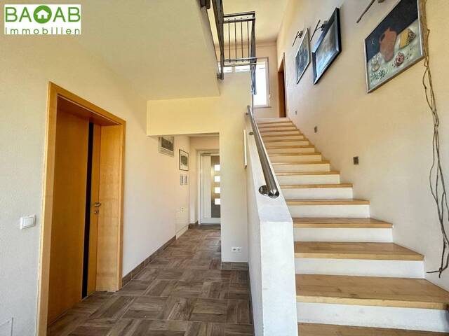 Immobilie in Ebenthal - Elegantes Wohnjuwel mit Panoramablicken in Sonniger Bestlage – Natur & Anbindung perfekt kombiniert - Bild 3