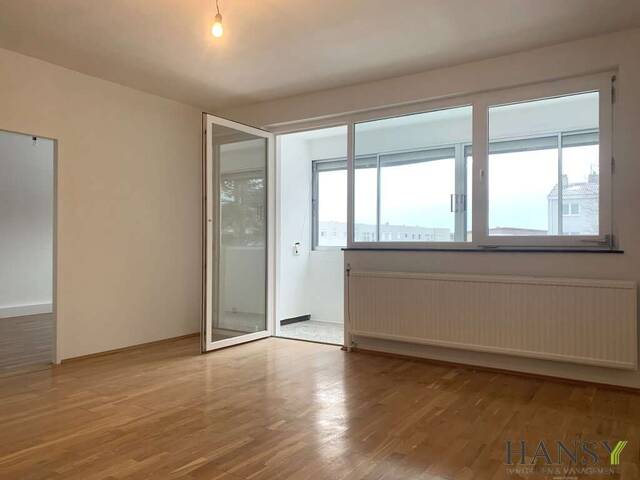 Immobilie in Gumpoldskirchen - 3-Zimmer Wohnung mit Loggia und Garage in Grünruhelage - Bild 0