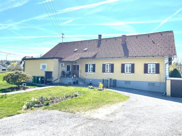 Immobilie in Eggersdorf bei Graz - Charmante Liegenschaft mit großzügigem Hof und Garten - Bild 0