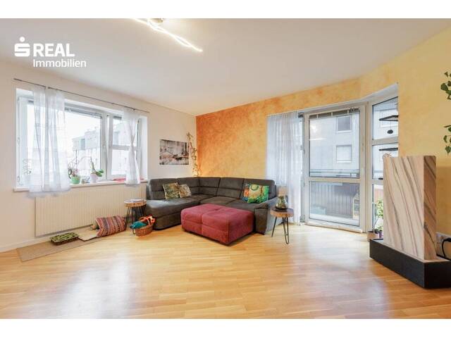 Immobilie in Korneuburg - WOHNTRAUM - WUNDERSCHÖNE 4 ZIMMERWOHNUNG MIT BALKON UND GARAGENPLATZ - Bild 3