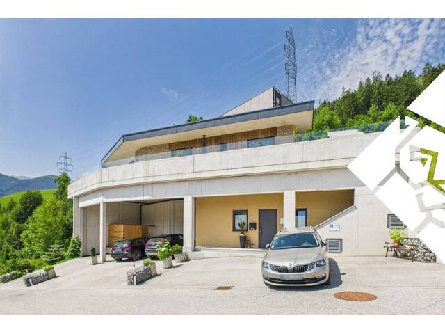 Immobilie in Fügenberg - Exklusives Refugium mit Panoramablick über das Zillertal zu kaufen - Bild 0