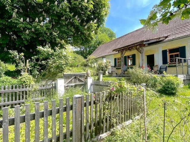 Immobilie in Bad Waltersdorf - Traumhaftes Anwesen in herrlicher Aussichtslage - Ehemaliger Meierhof von 1901 - Bild 3