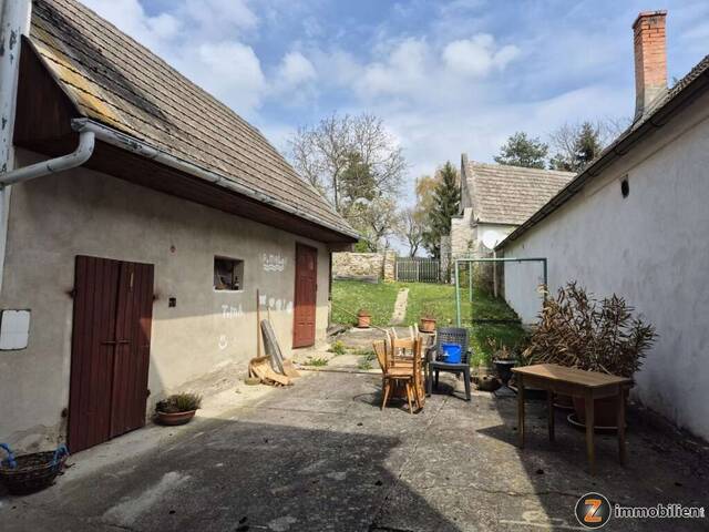 Immobilie in Liebing - Gepflegtes Ein-Zweifamilienhaus mit hoher Privatsphäre und Ausblick! - Bild 3