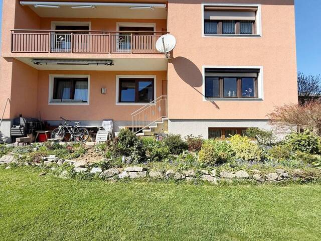 Immobilie in Wallern an der Trattnach - Für Anleger oder Eigennutzer: Gepflegtes Wohnhaus mit 3 Einheiten - Bild 4