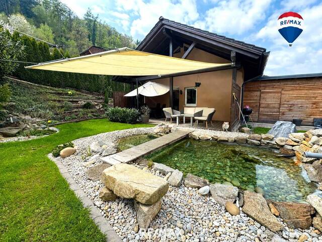 Immobilie in Hartkirchen - Ihr kleines Wohnparadies: Neuwertiger Bungalow mit Garten und Carport - Bild 0