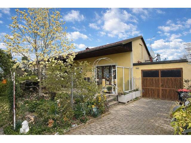 Immobilie in Bad Sauerbrunn - Zentrumsnaher Bungalow mit sonnigem Garten zu verkaufen - Bild 0