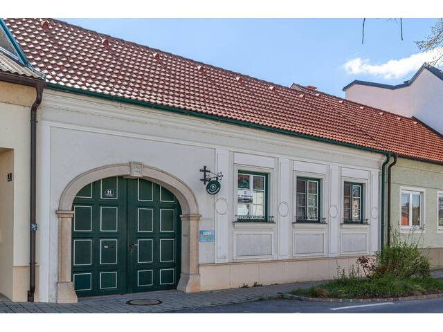 Immobilie in Weiden am See - Traditioneller burgenländischer Streckhof mit Stadl in Weiden am See - Bild 0