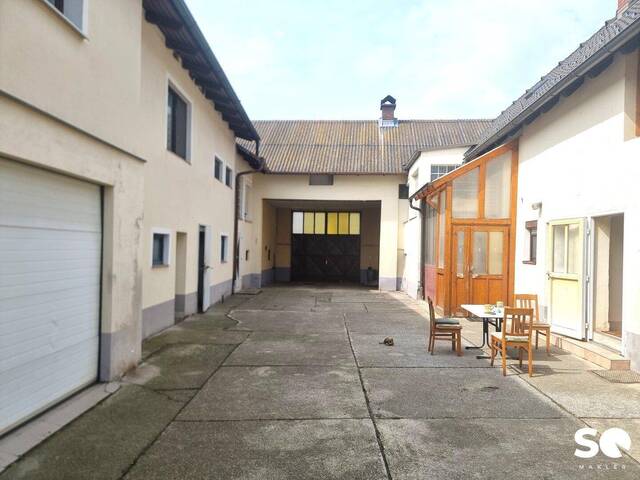 Immobilie in Draßburg - #SQ - DRASSBURG: EHEMALIGES BAUERNHAUS MIT HALLEN ALS LAGERFLÄCHEN ODER WERKSTATT - SANIERUNGSBEDÜRFTIG - Bild 1