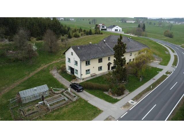 Immobilie in Haibach im Mühlkreis - Ehemaliges Sacherl mit 3,8 ha Grund - 14 km von Linz Auhof - davon 1805 m² Bauland (Dorfgebiet) - Bild 0