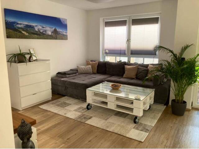 Immobilie in Zams - Provisionsfreie 3-Zimmer-Wohnung im 1. OG in Bestlage in Zams – 85 m² mit Balkon - Bild 0