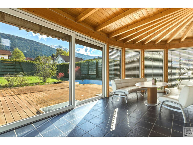 Immobilie in Götzens - Exklusives Einfamilienhaus mit Einliegerwohnung, beheiztem Pool & herausragendem Energiekonzept - Bild 4