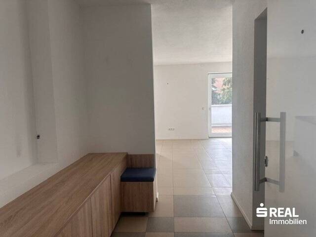 Immobilie in Altenberg bei Linz - Großzügige Dachgeschosswohnung mit Terrasse in 4203 Altenberg - Top 1 - Bild 3
