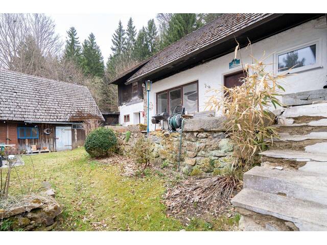 Immobilie in Groß Gerungs - Sanierungsbedürftiges Bauernsacherl in Groß Gerungs - Bild 0