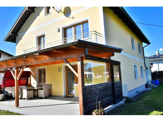 Immobilie in Krenglbach - Saniertes 2-Familienhaus in ruhiger Siedlungslage auf sonnigem Grundstück - Bild 3