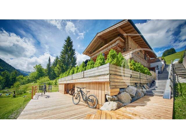 Immobilie in Hinterglemm - Luxus-Chalet mit Zweitwohnsitzstatus in Ski In/Ski Out Lage in Hinterglemm! - Bild 0