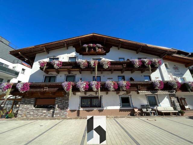 Immobilie in Serfaus - Attraktives Appartementhaus mit Café & Privatwohnung in Top-Lage von Serfaus zu verkaufen! - Bild 0