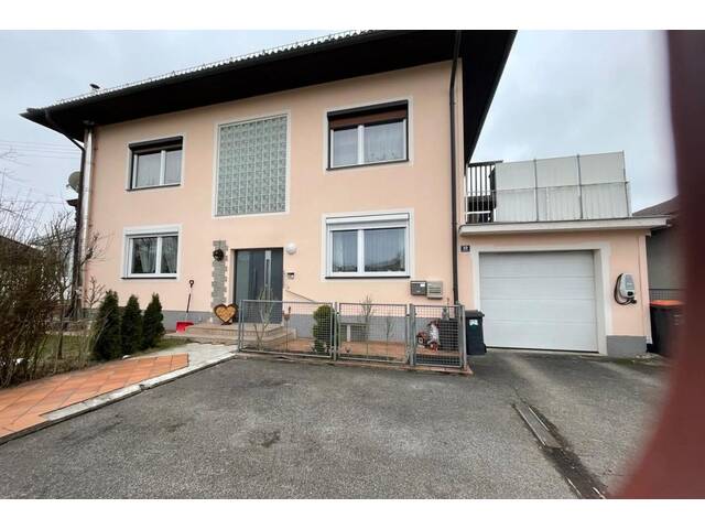 Immobilie in Timelkam - Gepflegte 4-Zi-Gartenwohnung mit Terrasse, Garage & Einbauküche in 4850 Timelkam, 129m² - Bild 3