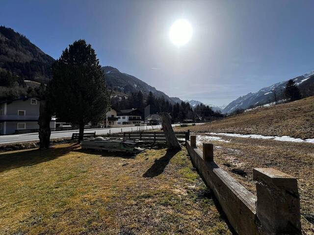 Immobilie in Bruck an der Großglocknerstraße - PREISHIT! SONNIGER GARTEN! VIELE MÖGLICHKEITEN - IDEAL FÜR HEIMWERKER - Bild 1