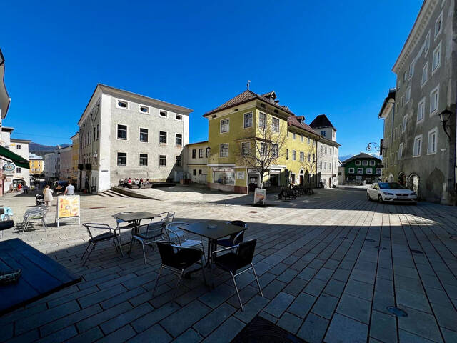 Immobilie in Hallein - TOLLE INNENSTADT-LAGE MIT GUTER FREQUENZ UND KLEINER TERRASSE! - Bild 0