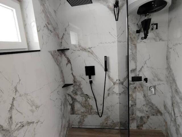 Immobilie in Batschuns - Renovierte 3.5 Zimmer Ferienwohnung Erdgeschosswohnung mit Balkon - Bild 4