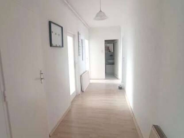Immobilie in Pottenstein - Charmante EG-Wohnung in Pottenstein: 3 Zimmer, Balkon & Stellplatz - Bild 1