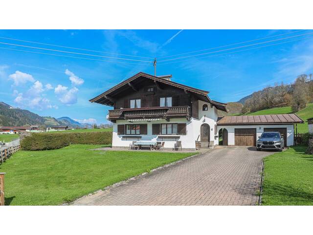 Immobilie in Aurach bei Kitzbühel - Landhaus in sonniger & idyllischer Toplage - Bild 2