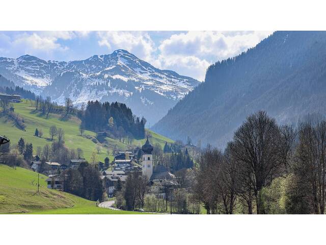 Immobilie in Aurach bei Kitzbühel - Landhaus in sonniger & idyllischer Toplage - Bild 4