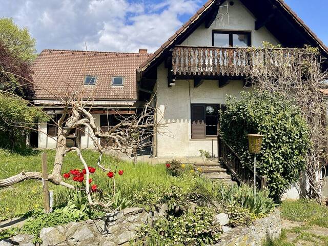 Immobilie in Hitzendorf - Haus mit ca. 275 m² Wohnfläche, ca. 2.200 m² Grund - ideal für Großfamilien, sanierungsbedürftig! - Bild 1