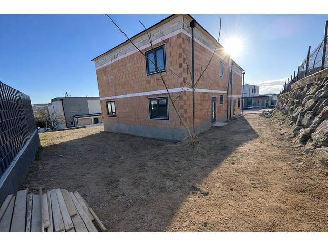 Immobilie in Nußdorf ob der Traisen - Noch ein Haus verfügbar - Ruhige Wohnsiedlung - Energieeffiziente Neubau-Doppelhaushälfte - Bild 3