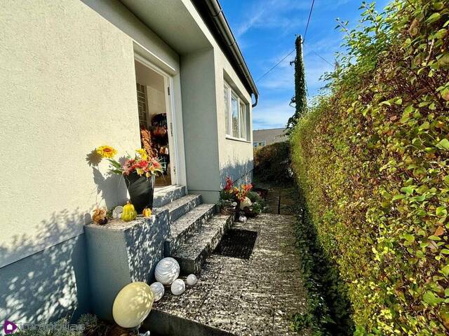 Immobilie in Leobendorf - Ein Ort zum Aufatmen – Ihr Zuhause mit Garten und Herz! Superädifikat/ Pachtgrund - Bild 1
