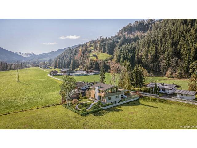 Immobilie in Aurach bei Kitzbühel - Neubauvilla in sonniger Ruhelage mit traumhaftem Ausblick - Bild 2