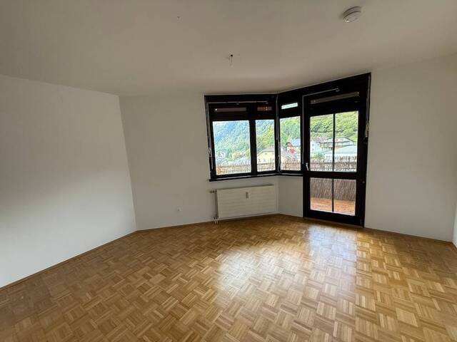 Immobilie in Radenthein - Radenthein: 4 Zimmerwohnung mit Balkon im 4. OG - Bild 0