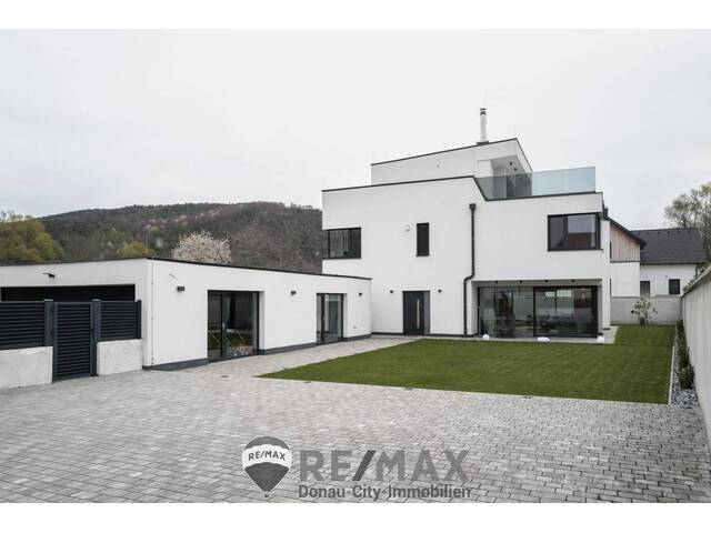 Immobilie in Alland - Architektenvilla im Wienerwald Luxus Design trifft Naturidylle - Bild 0