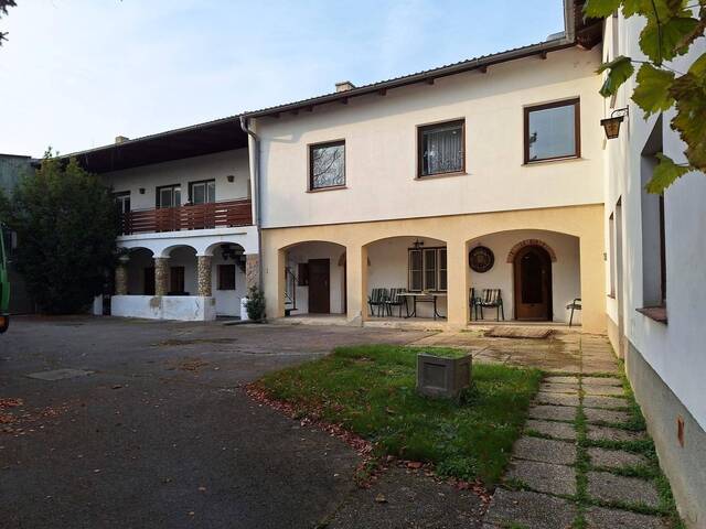 Immobilie in Poysdorf - Privatverkauf! Winzerhof mit Potential im Weinviertel - Bild 1