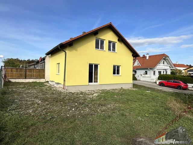 Immobilie in Ebenfurth - Seehaus auf Eigengrund im Erholungszentrum Haschendorf - Bild 0