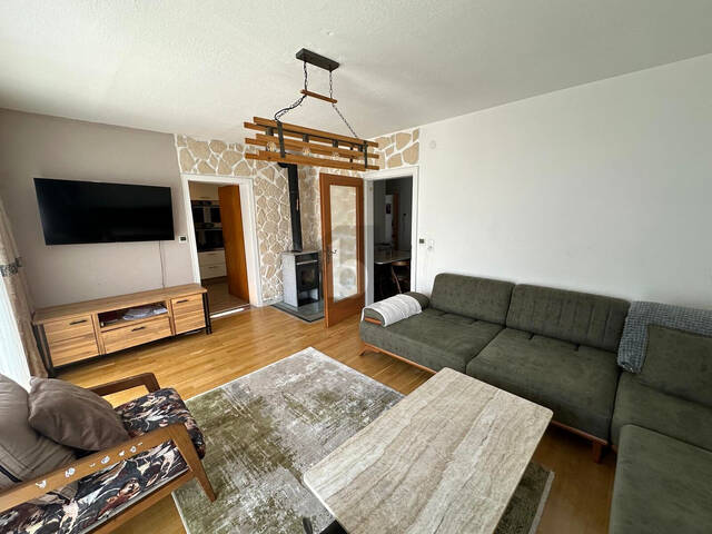 Immobilie in Kolsass - RUHE, LICHT & AUSSICHT ? STILVOLLE WOHNUNG MIT GARTEN UND BALKON - Bild 0