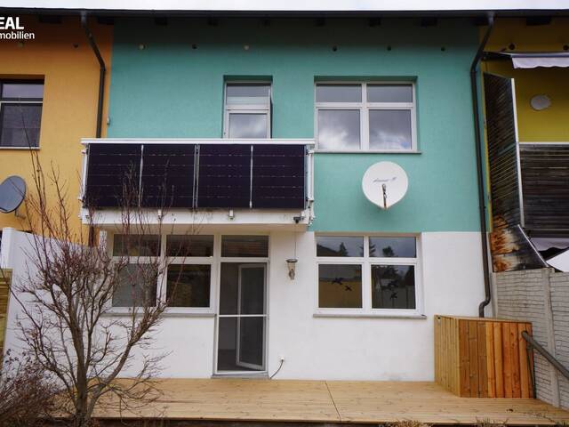 Immobilie in Hoheneich - Saniertes Reihenhaus mit Garten, Terrasse und Balkon - Bild 0