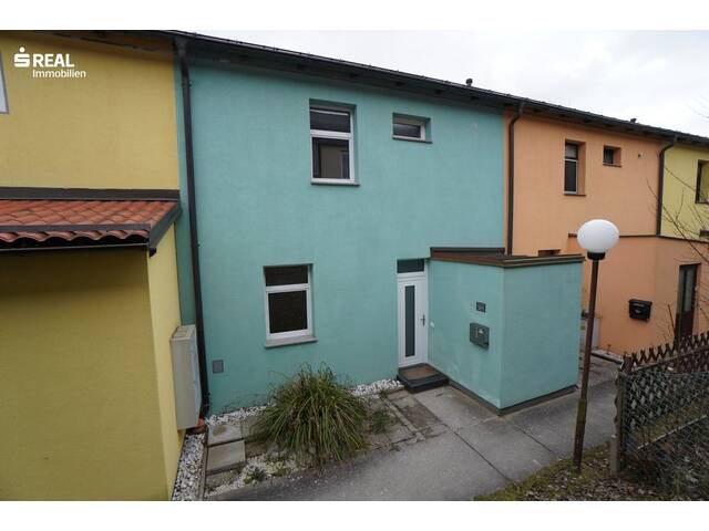 Immobilie in Hoheneich - Saniertes Reihenhaus mit Garten, Terrasse und Balkon - Bild 4