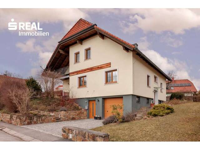 Immobilie in Groß Gerungs - Modernisiertes Traumhaus mit schönem Garten in ruhiger Lage - Bild 1