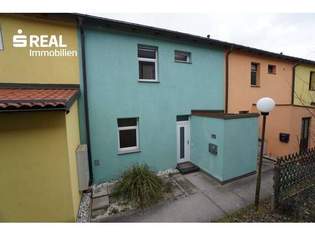 Immobilie in Hoheneich - Saniertes Reihenhaus mit Garten, Terrasse und Balkon - Bild 0