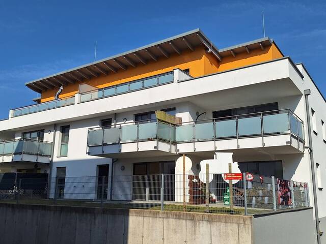 Immobilie in Peuerbach - 3 Zimmerwohnung mit Terrasse und kleinem, feinen Garten in Bruck/Peuerbach - Bild 0