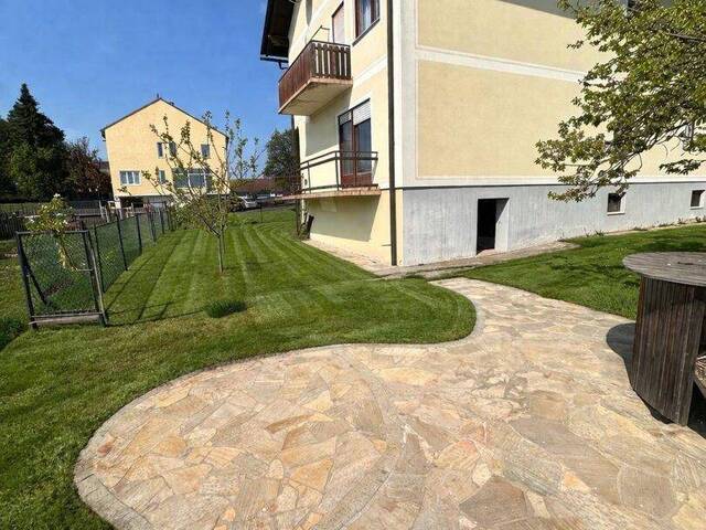 Immobilie in Fehring - Flexibles Ein- bis Zweifamilienhaus mit großem Grundstück – ideal für Familien oder als Investment - Bild 1